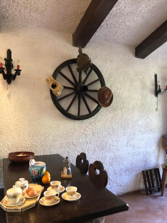 Torretta Del Sordo Lago Di Bolsena Villa Piansano Bagian luar foto